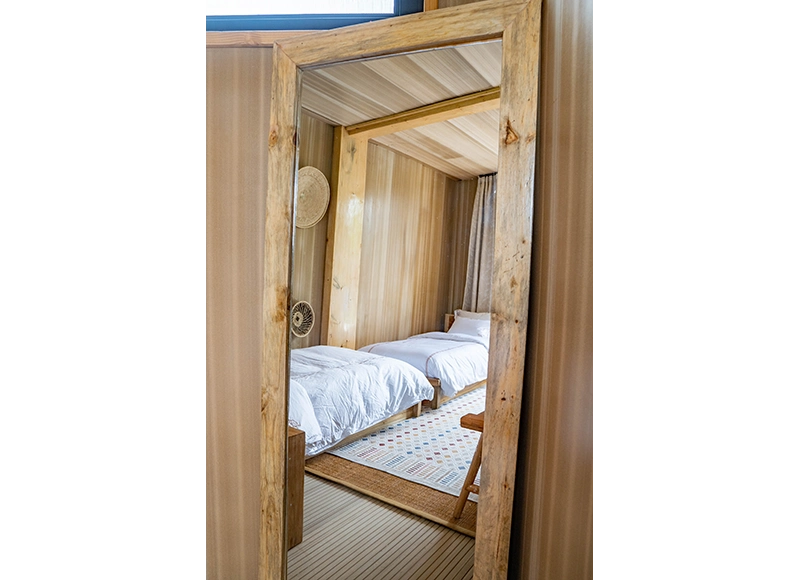 two-bedroom-deluxe-inside-view-8